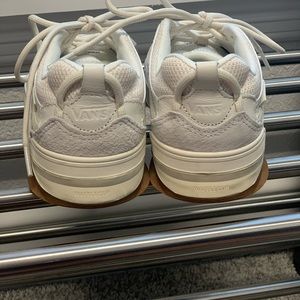 Women’s 6.5 Vans Varix WC Shoe